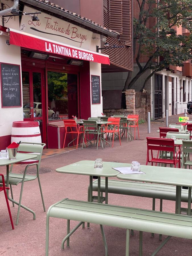 شقة Meuble Tourisme Carmes 2 Etoiles, Entree Autonome,Wifi, Climatise, Petit Parking Prive تولوز المظهر الخارجي الصورة